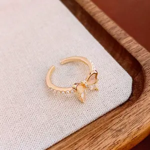 Minnie Ring