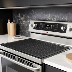 HeatGuard™ Silicone Stove Cover 🔥🛡️