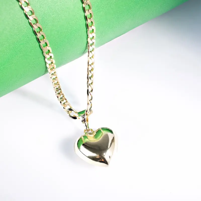 14K Gold Plated Heart Pendant Necklace Set – 3MM Cuban Chain 14K Gold Plated Heart Pendant Necklace Set – 3MM Cuban Chain