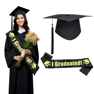 Graduation Cap with Tassel, Graduation Sash, Breathable Unisex Bachelor Hat, Decorative Details, Suitable for Graduation Ceremonies