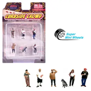 American Diorama 1:64 Curbside Crowd Figures - 6 pcs Set - Metal Diecast