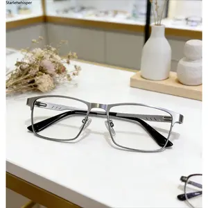 Men's Metal Frame Reading Glasses, Anti-Blue Light HD Lenses, Classic Square Stylish Eyewear, Durable Lightweight Presbyopic Glasses +1.0 to +4.0 for Daily Reading & Screen Use