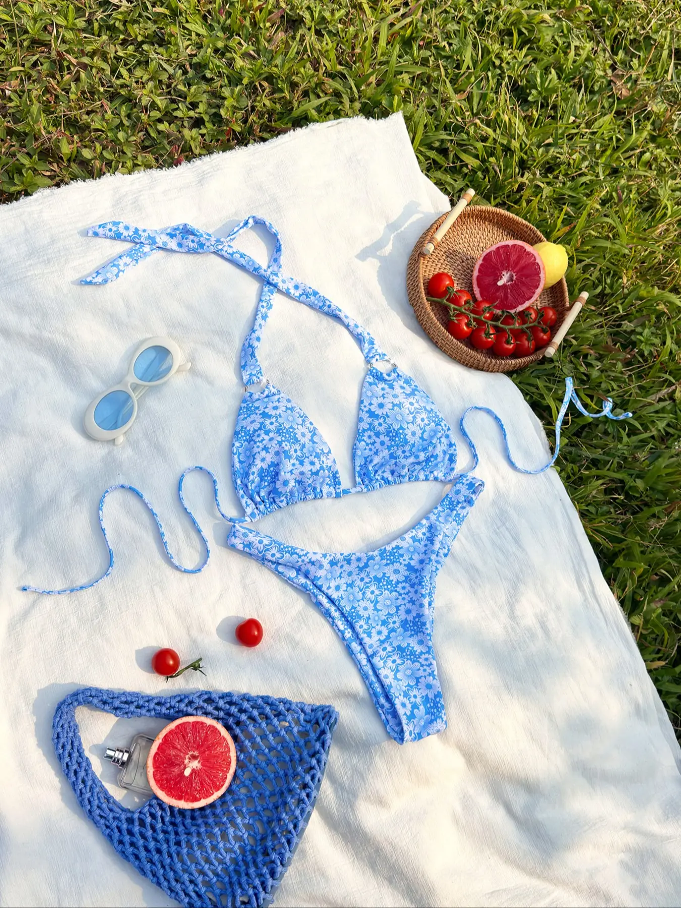 New printed soft bag with neck tie, cute party bikini set, summer beach fashion women's bikini, random printing swimsuit set, Swimsuit Style Bikini, Tie Back Bikini