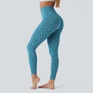 Halara Seamless Flow High Waisted Leopard 7/8 Yoga Leggings