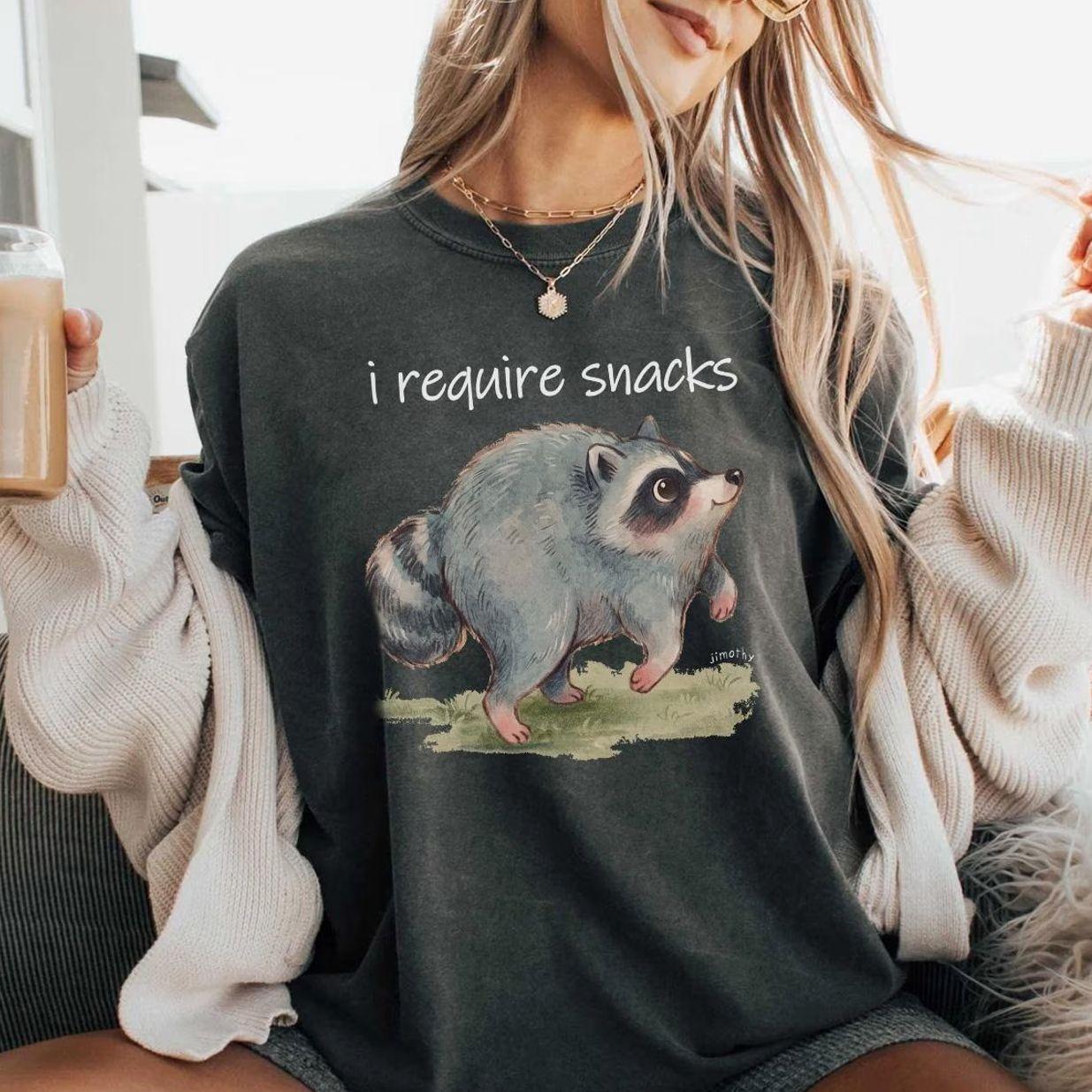 Comfort Colors I Require Snacks Jimothy Raccoon T-Shirt, Funny Trash Panda Graphic Tee, Goblincore Snack Lover Gift, Cozy Oversized Raccoon Shirt, Cute Animal Lover Apparel, Humorous Foodie Tee, Aesthetic Gift for Men and Women