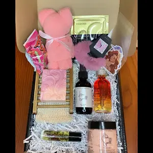 Luxury Gift Box, Birthdays, Christmas, Bridesmaid Gift, Gift for teens, Baccarat Rouge