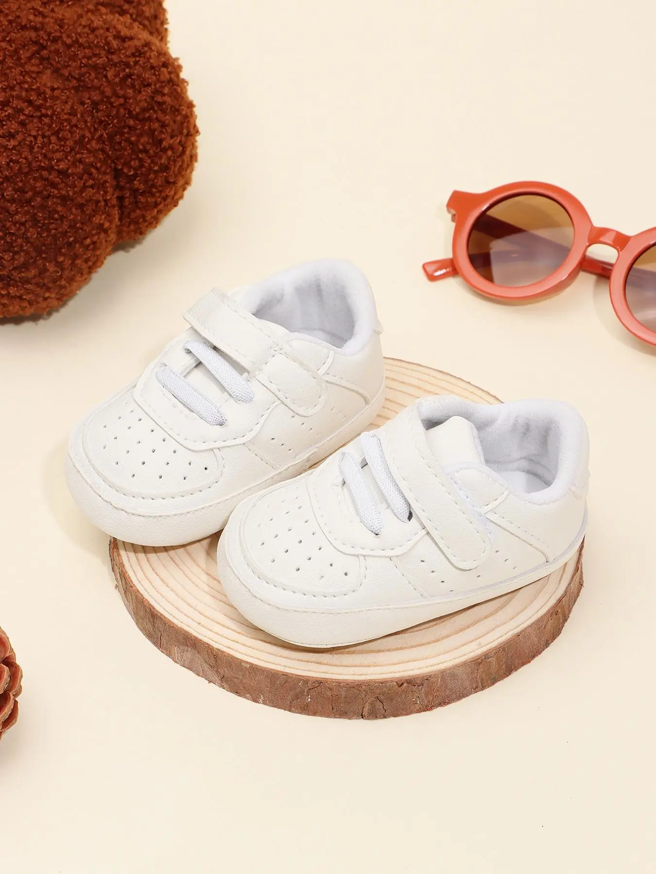 Baby's Newborn Infant Solid Color Velcro Sneakers, Casual Comfortable Breathable Anti-slip Sneakers for Daily Wear, Baby Shoes for Spring & Fall, Baby Walking Shoes