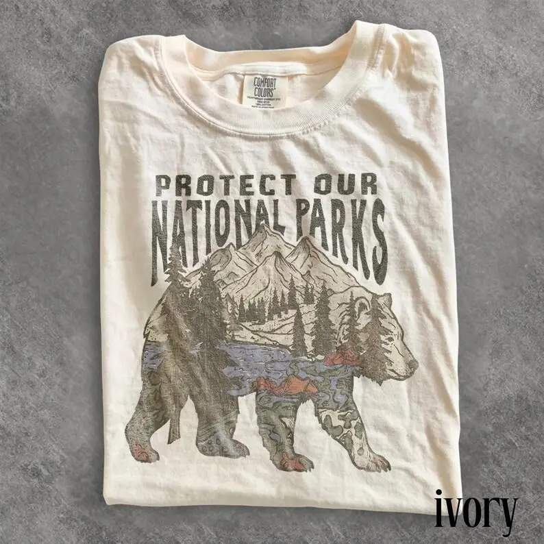 Comfort Colors National Parks Bear Shirt, Vintage Wildlife Graphic Tee, Retro Mountain Forest Nature T-Shirt, Outdoor Adventure Apparel, Nature Lover Gift, Women's T-shirt, Graphic Tee, Crewneck Top