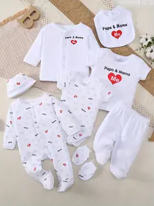8-in-1 Newborn Essential Set | "Papa & Mama Love Me" Cotton Baby Clothes | Perfect for Baby Shower 8-in-1 Newborn Essential Set | "Papa & Mama Love Me" Cotton Baby Clothes | Perfect for Baby Shower