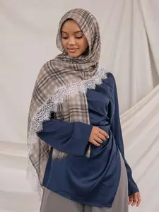 Fashion Plaid Lace Edge Long Women's Scarf and Shawl for Outdoor Breathability and Daily Wear, Perfect as a Birthday Gift
