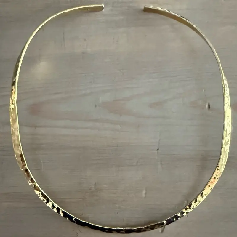 Alchemia Gold Hammered Round Open Neckwire