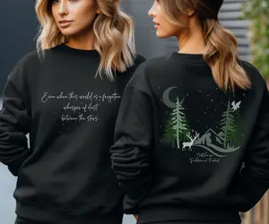 Whisper of dust between the stars Throne of Glass 2-sided sweatshirt with the most romantic words of Rowan to Aelin in Sarah J Maas' series