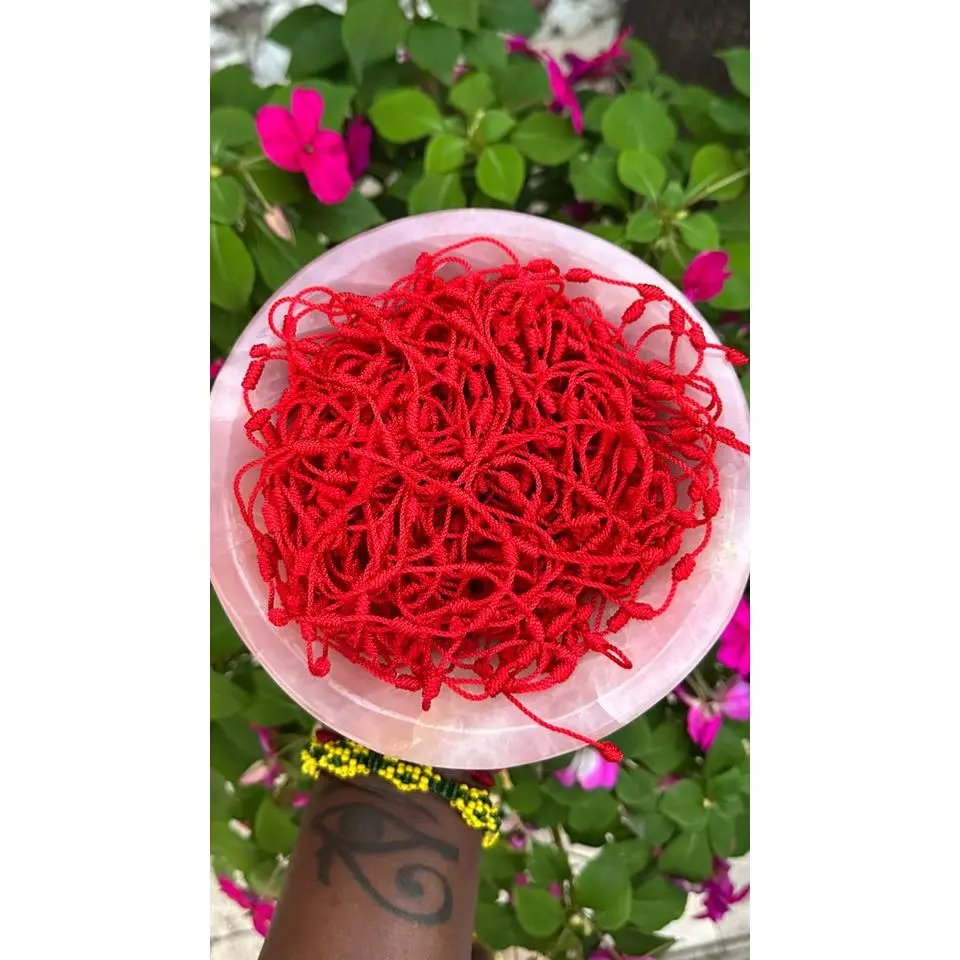 7 Knot String
