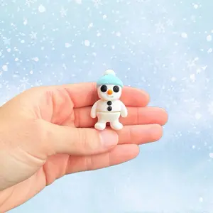 Tiny Snowman Fidget Toy - 3D Printed Winter Desk Buddy - Stocking Stuffer - Sensory Toy - Holiday Gift - Winter Fidget - Christmas Fidget