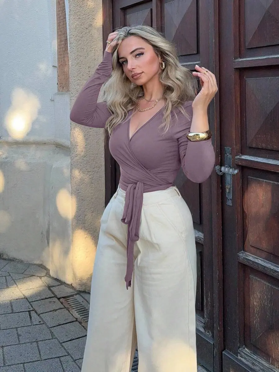 Jeta Ari Pink Yoga Fitness Sports Highly Elastic Soft Wrap V-Neck Long Sleeve Cropped Tight T-Shirt, Fashion Minimalist Casual Elegant All-Match Wardrobe Essential Design For Women, Spring/Autumn