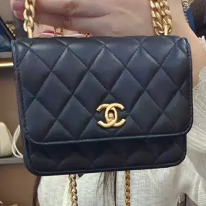 Pre-owned CHANEL chanel
