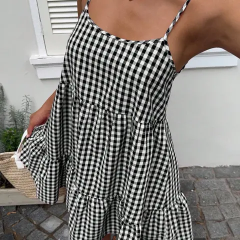 Elegant Summer Dress for Women, Plaid Ruffle Trim Cami Dress, Casual Chic for Daily Wear, Perfect for Warm Weather, Beach Style Dress