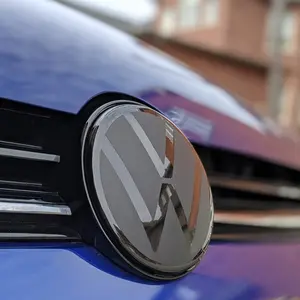 1/2pcs Car Front Radiateor Badge Stickers Non-destructive Rear Tail Trunk Emblem Decals For Volkswagen VW Golf 7.5 Variant