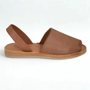 Women's Handmade Mexican Leather Huaraches Flat Sandals Style 4155 Open Toe Genuine Leather Upper Comfortable Ethically Made in Mexico Walking Shoes