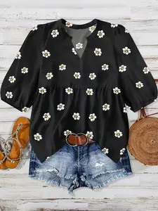 【Plus Size】 Daisy Print Curved Hem Peplum Blouse, Casual Short Sleeve Top for Summer, Women's Clothes for Daily Wear, Casual Blouses