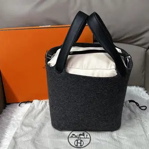 Pre-owned France Tote Bags Hermes Picotin 22 Basket Felt (SZ 03215)