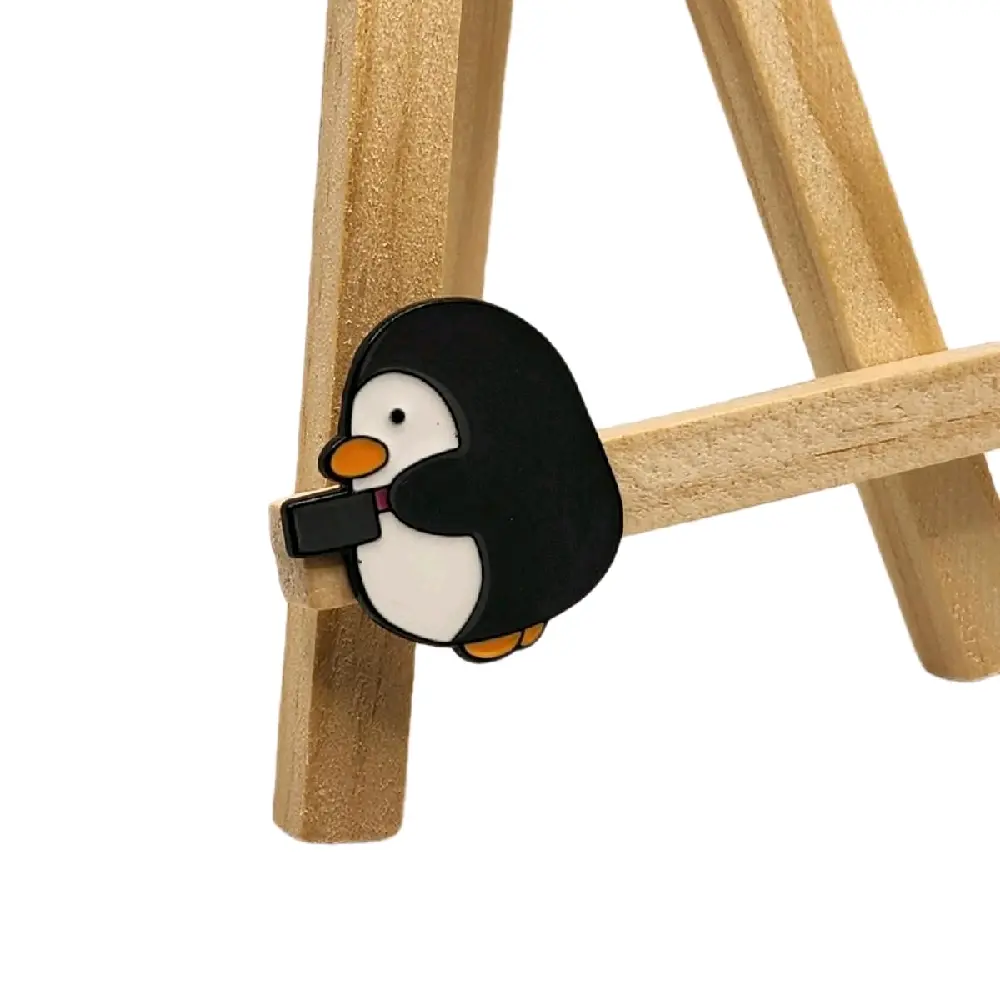 Funny Penguin Brooch - Unisex Charming Fashion Accessory with Cute Design & High-Quality Materials for Unique Outfits