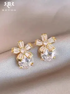 Women's Elegant Copper Zircon Flower Stud Earrings, Unique Design, Perfect for Daily Wear, Parties, Holiday Gifts