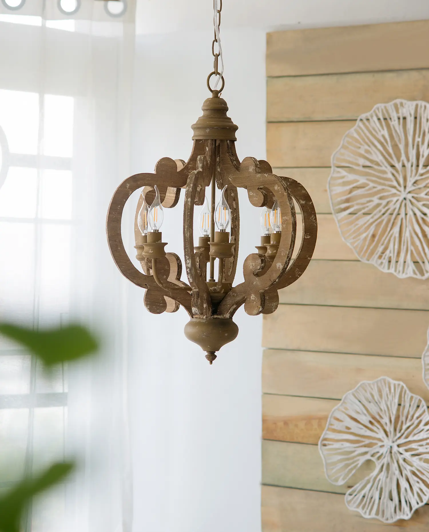 Farmhouse 6-Light Wood Chandelier Pendant Light Fixture with Adjustable Chain for Dining Room Living Room Entryway, Bulb Not Included, Rustic Hanging Ceiling Lamp for Kitchen Island Bedroom Hallway Foyer Home Decor, Living Room Table for Sofa