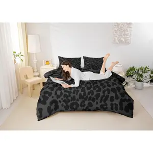 Feelyou Leopard Print Bedding Set - Abstract Cheetah Texture Quilt Bedding Set, Rustic Farmhouse Retro Down Duvet Insert, Black Noble Design for Women's Room Decor