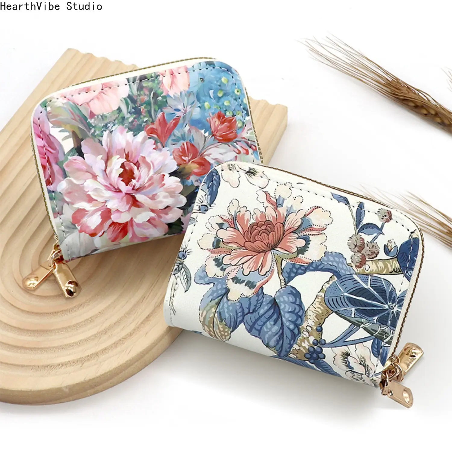 Elegant Purses for Women, Small PU Leather Clutch with Red Rose Flower Pattern, Stylish Rectangular Wristlet for Adults, Elegant Stylish Purse, Fashionable Versatile Purse