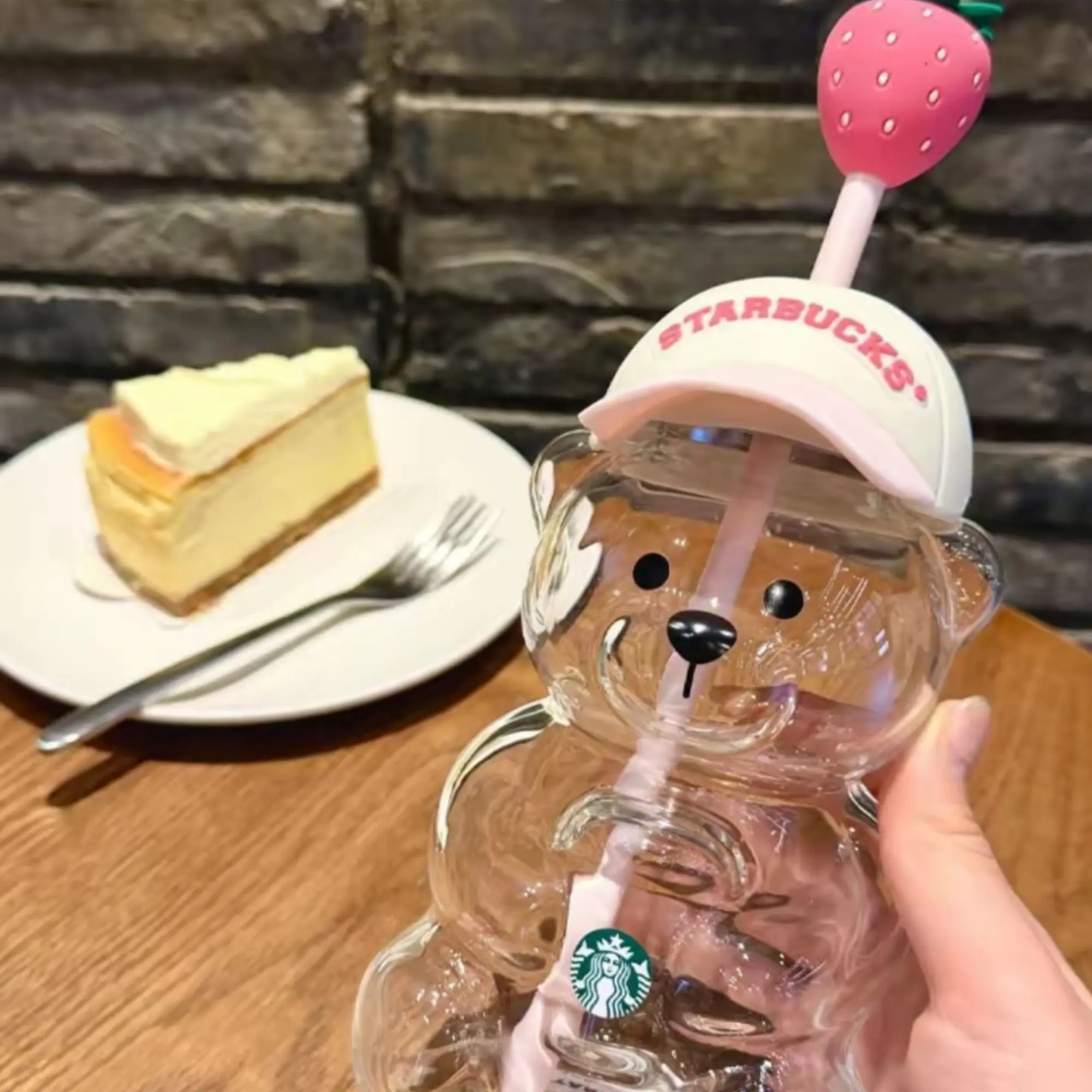 Cute Bear Starbucks Tumblers 2026 Style Strawberry Bearista Bear Cup with Straw, Creative Cocktail & Soda Glassware, Gift Idea