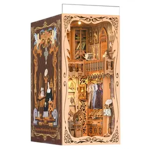 [Gorgenus Wardrobe of Duchess] 3D Miniature Dollhouse Model, DIY Book Nook Kit, Handmade Crafts, Home Decor, Anxiety Relief Products Dress Up Dolls Doll Set