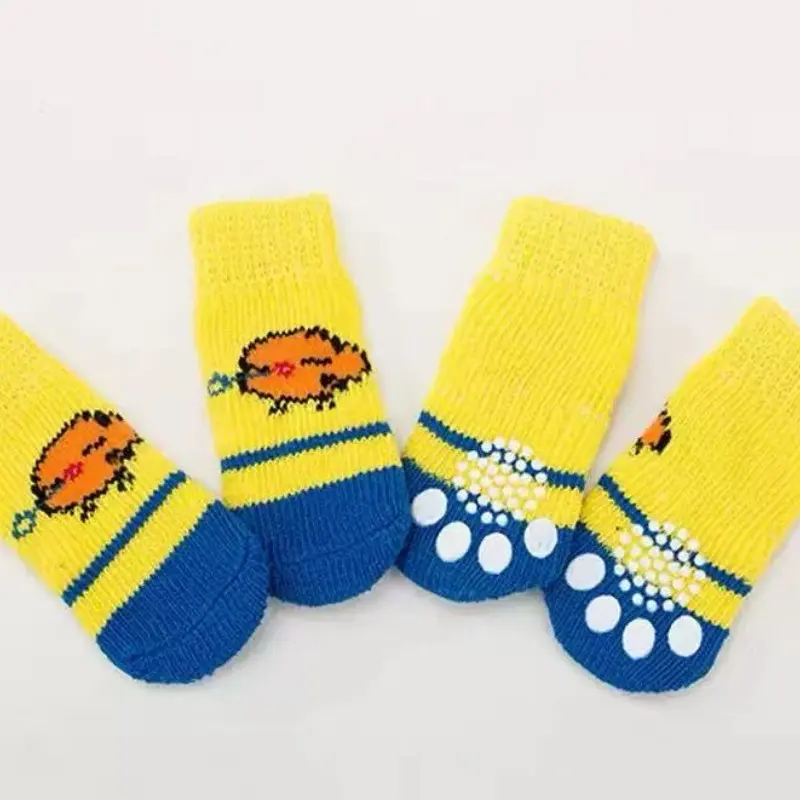 4 Pairs Non-Slip Pet Socks for Dogs and Cats, Indoor Quiet Foot Covers, Fall Winter Warm Anti-Scratch Durable Socks