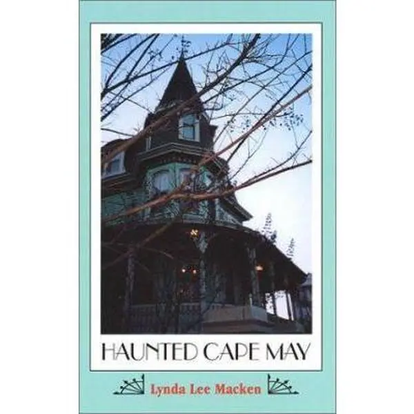 USED-Haunted Cape May by Lynda Lee Macken (Paperback)