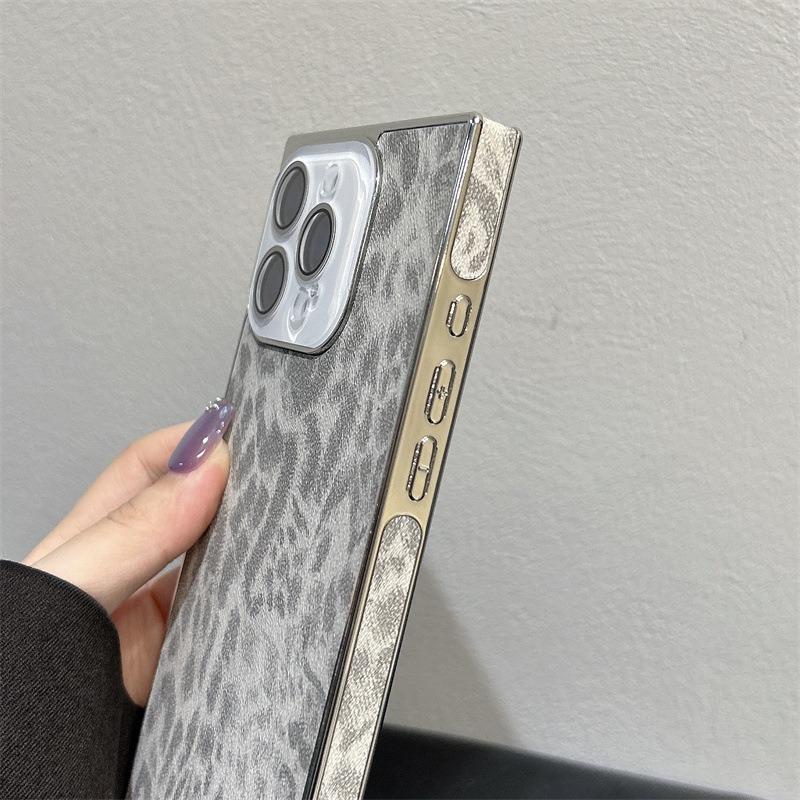 Luxury Rhinestone Square Edge Phone Case, Bling Diamond Full Camera Protection Shockproof Cover with Heart Design for IP 17 Pro max, 16plus, 15, 14, 13 junk