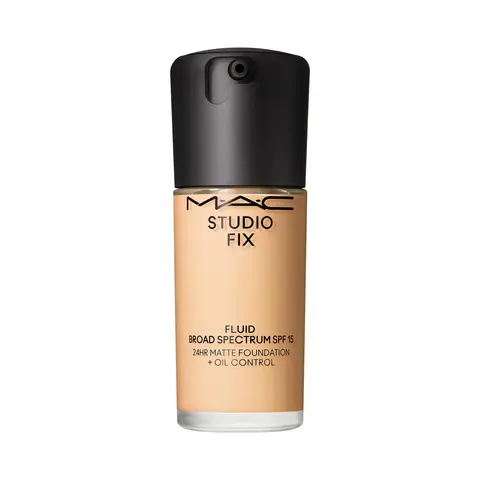 MAC Studio Fix Fluid SPF 15 24HR Matte Foundation + Oil Control