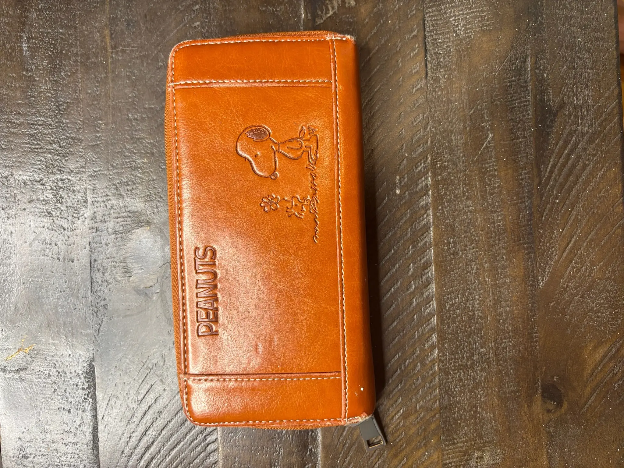 Pre-owned Canvas Small Leather Goods PEANUTS Snoopy Brown Zip Around Long Wallet