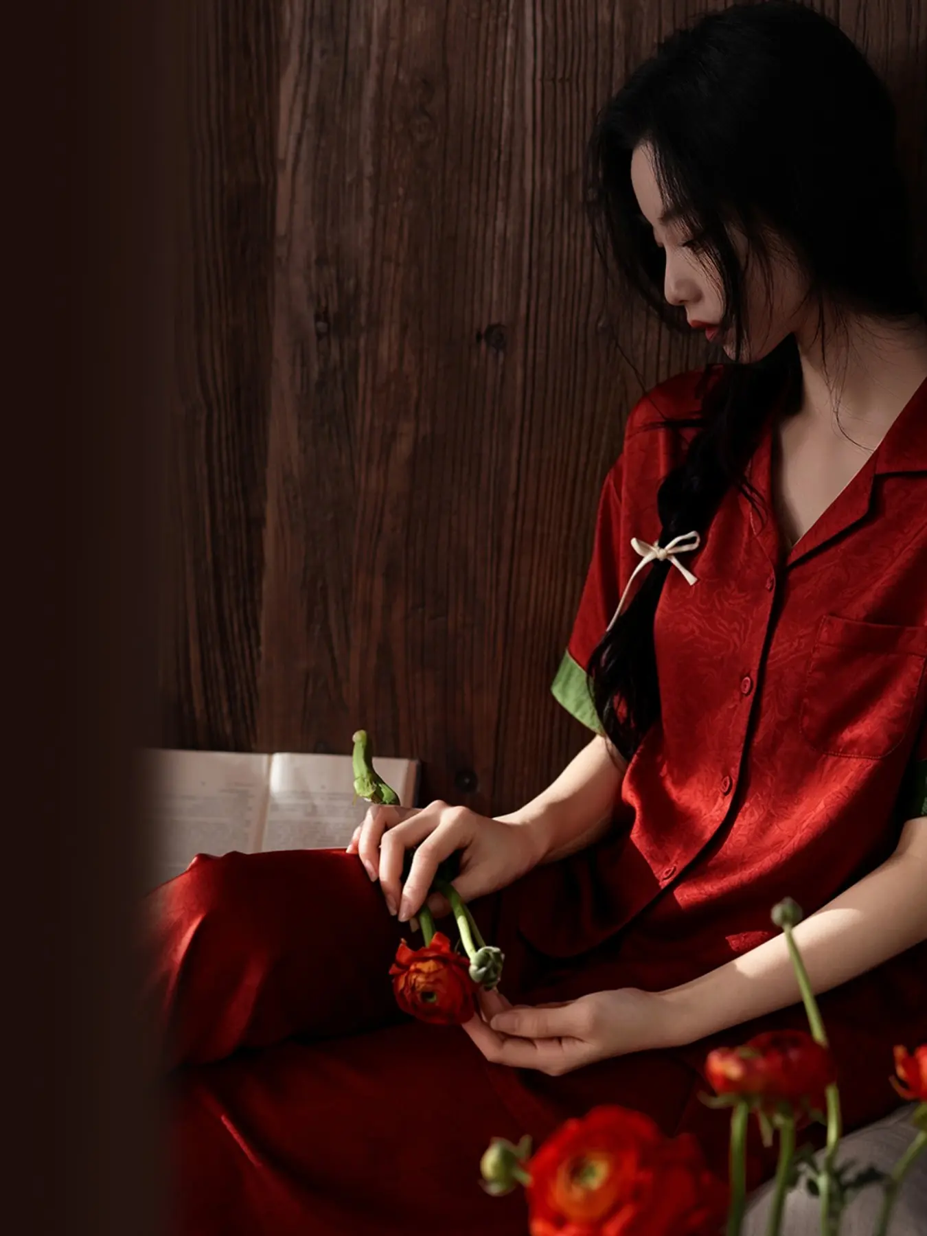 Two-Piece Ice Silk Pajama Set, Elegant Short Sleeve Sleepwear, Patchwork Design, Spring & Fall, Non-Wrinkle, Home Wear