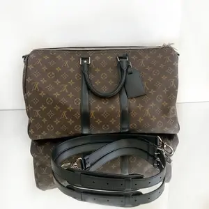 Pre-owned leather Tote Bags Louis Vuitton Keepall Bandoulière 45 – Monogram Canvas with Black Trim