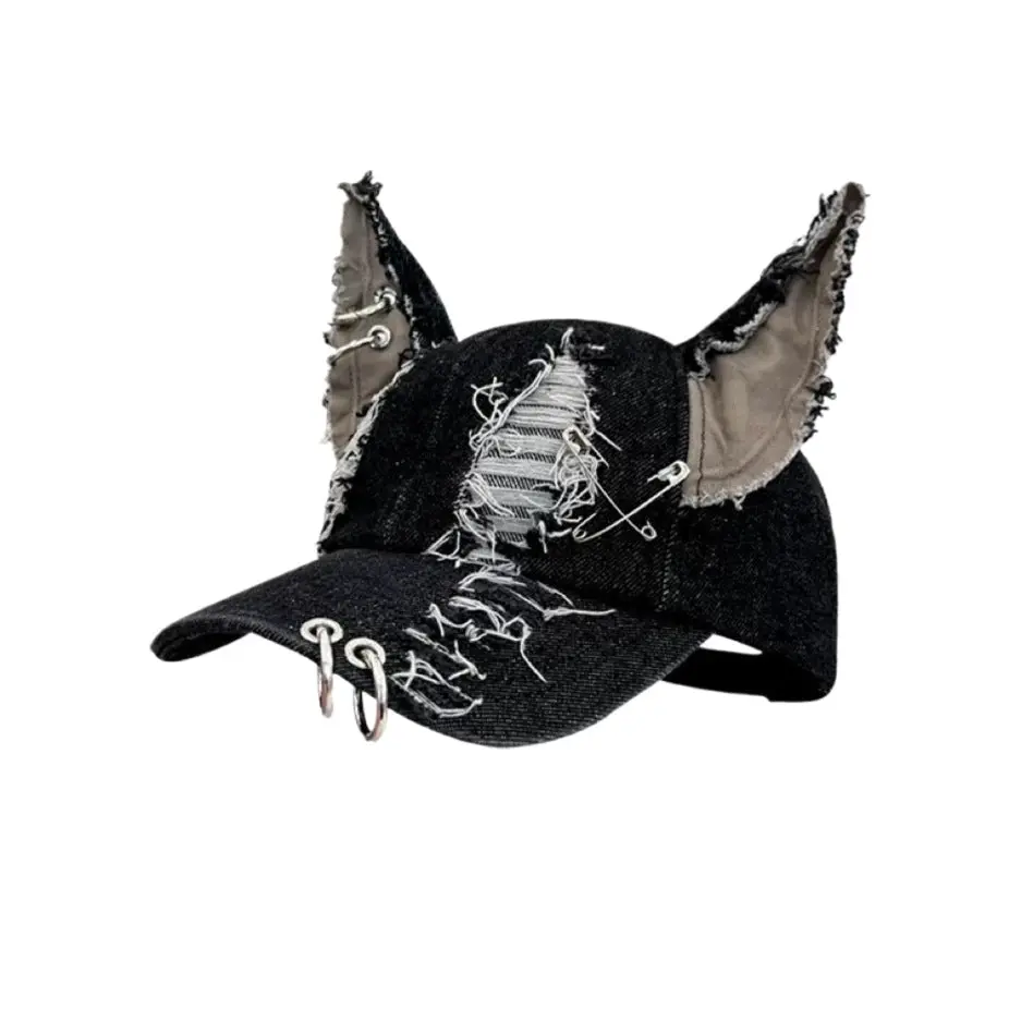 Punk Baseball Cap in Rabbit Ear or Doberman Designs, Edgy 2000s Aesthetic Cotton Streetwear with Chains & Rings for Men & Women, Funky, Default No Independent Packaging, 56-59Cm (Adjustable), Black Rabbit Ears