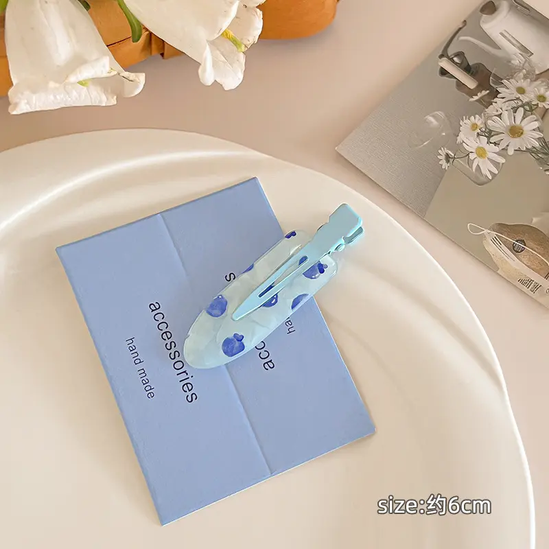 Blue dots (excluding cardboard)