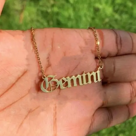 Creative Zodiac Sign Pendant Necklace, Astrology Pendant Necklace, Name Engraved Pendant, Alphabet Letter Necklace, Stainless Steel Jewelry for Party, Daily Clothing Decor, Trendy All-match & Exquisite Jewelry for Birthday Gift, Casual Style Necklaces