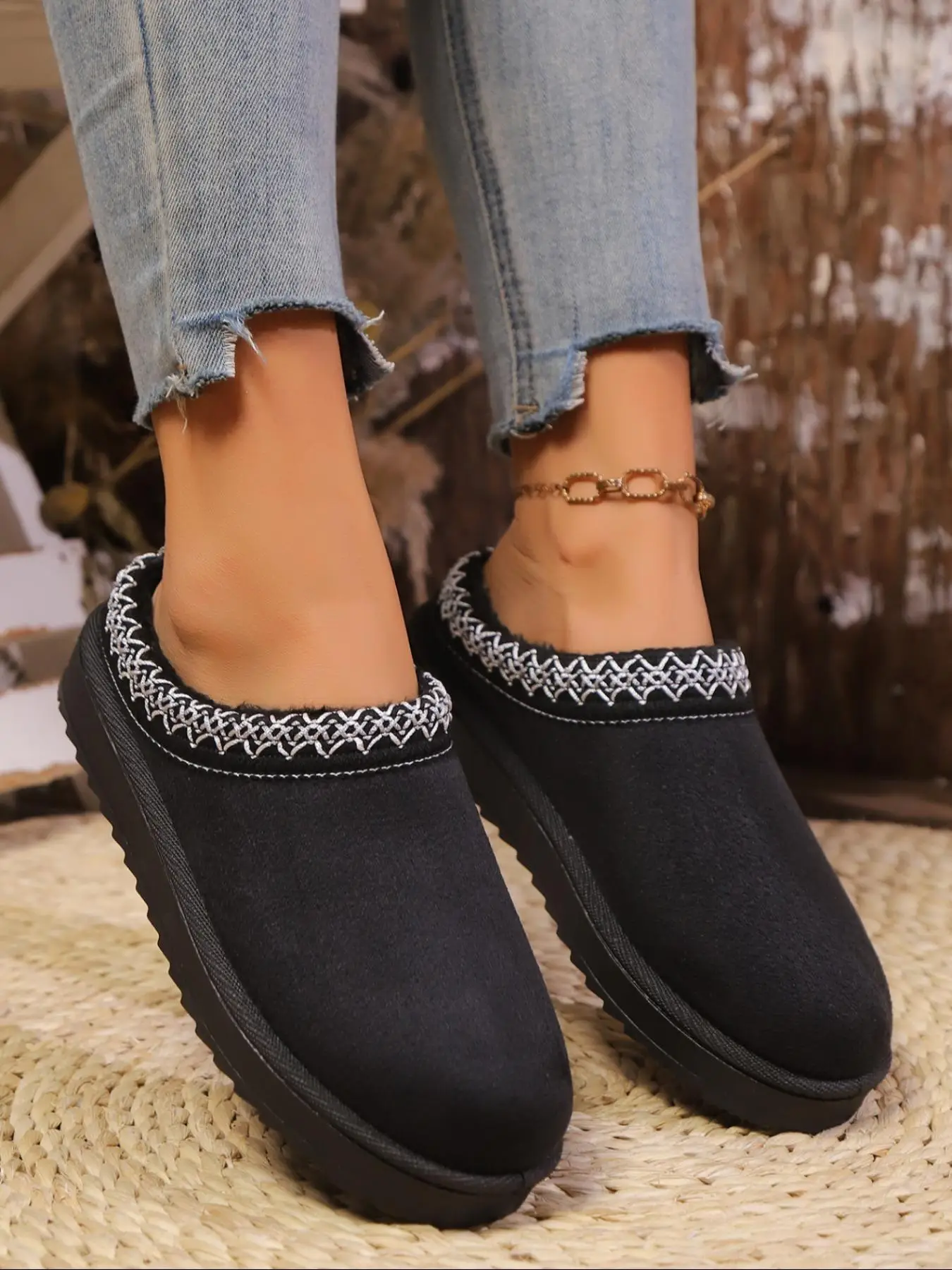 Women's Minimalist Plain Color Embroidering Trim Design Slippers, Slippers for Women, Casual Soft Comfortable Home Slippers, Warm Slippers for Indoor