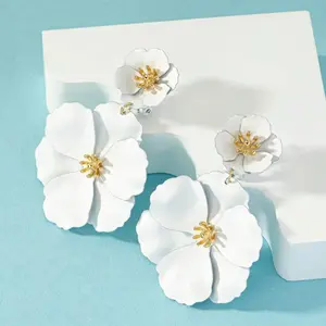 Women's Flower Pendant Earrings, Plated, Spray, Large Flower Drop Earrings, Festival Bride Earrings, High Quality Earrings