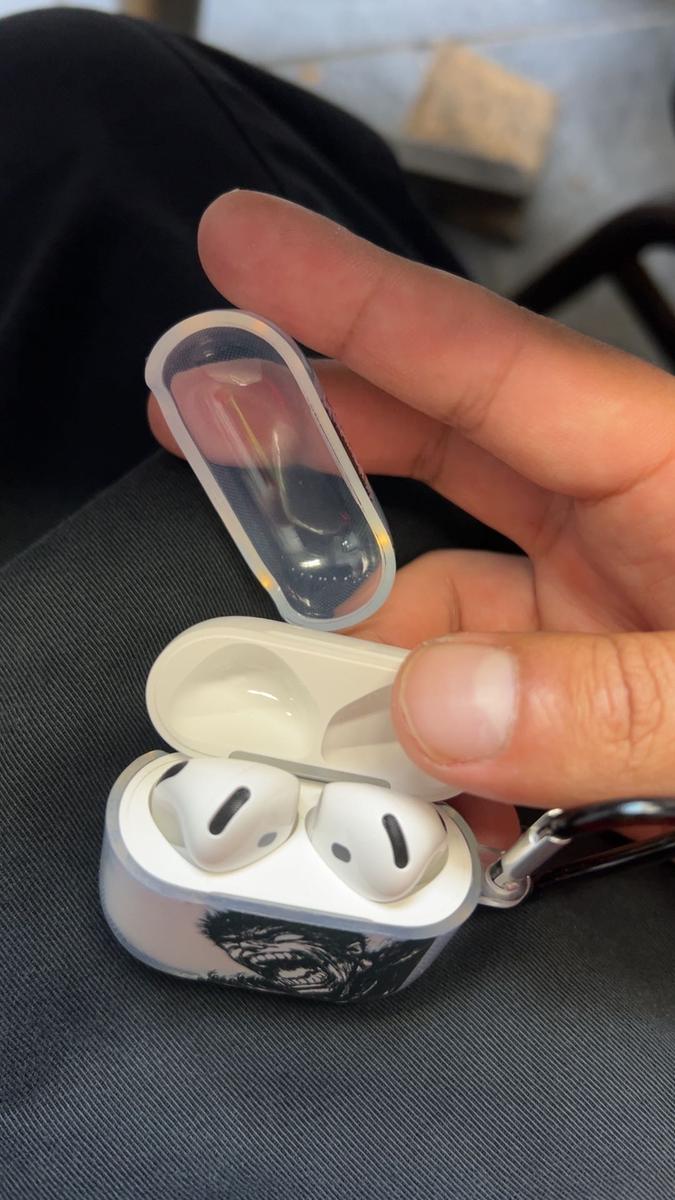 Item: Berserk Guts, AirPods 4