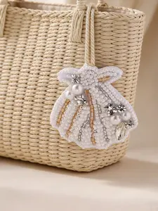 Handmade Beaded Seashell Tassel Bag Charm, Bohemian Style for Women, Delicate Bag Decoration for Daily Beach Holiday Use
