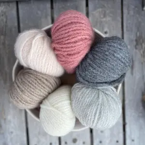 Cashmere Light by Lang Yarns- Soft Cashmere Yarn for Knitting and Crochet Project
