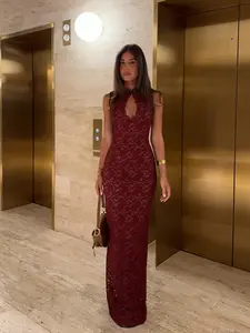 Elegant Lace Cheongsam Dress, Traditional Chinese Style, Perfect for Special Occasions, Comfortable Fit, Stylish Design