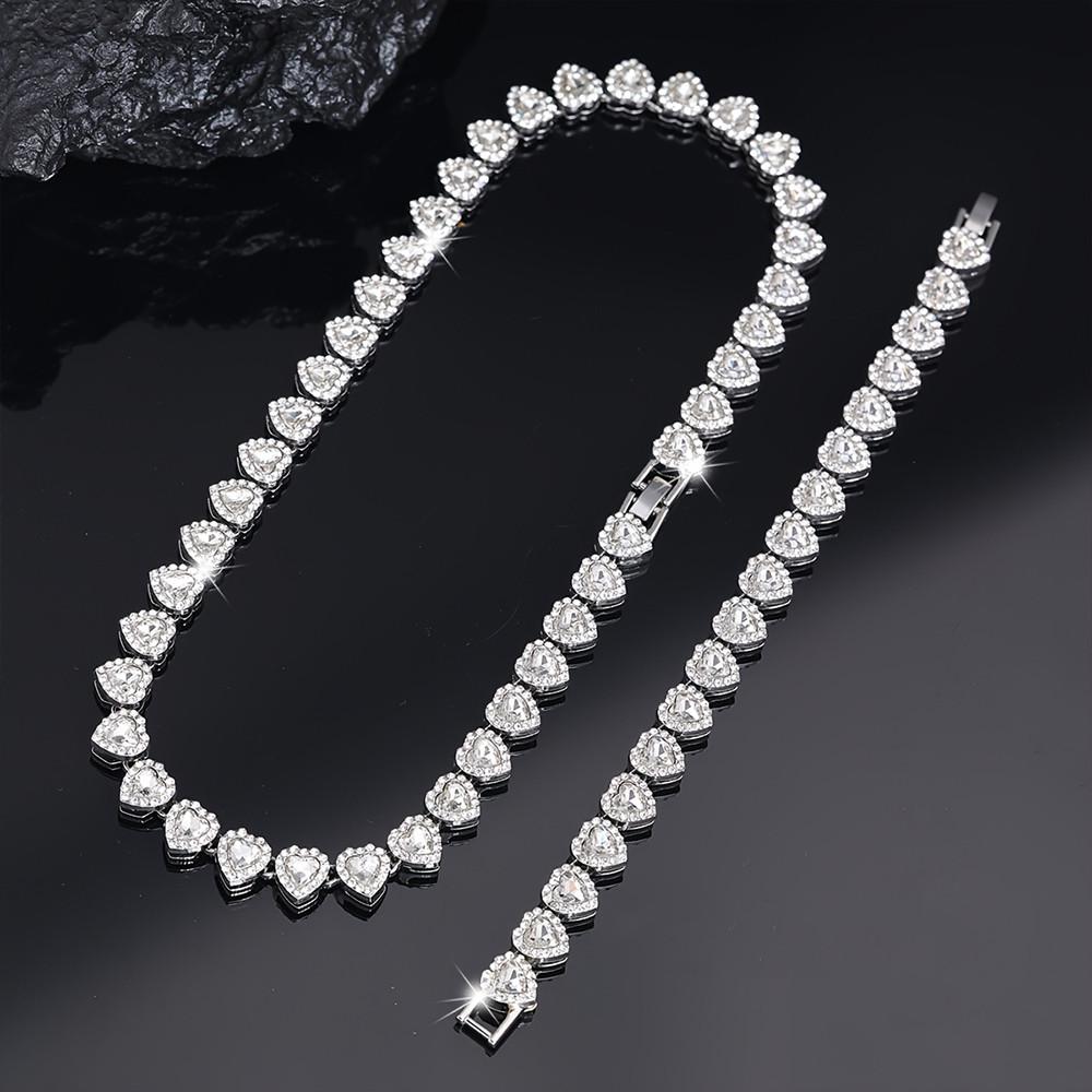 2pcs Set Heart Shaped Cuban Chain Necklace Set for &,Hip Hop Style Choker Set,Luxurious Jewelry Set for Valentine's Day Gifts, Birthday,Everyday & Party Wear, for Teenager