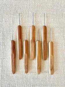 Wood Handle Crochet Hooks